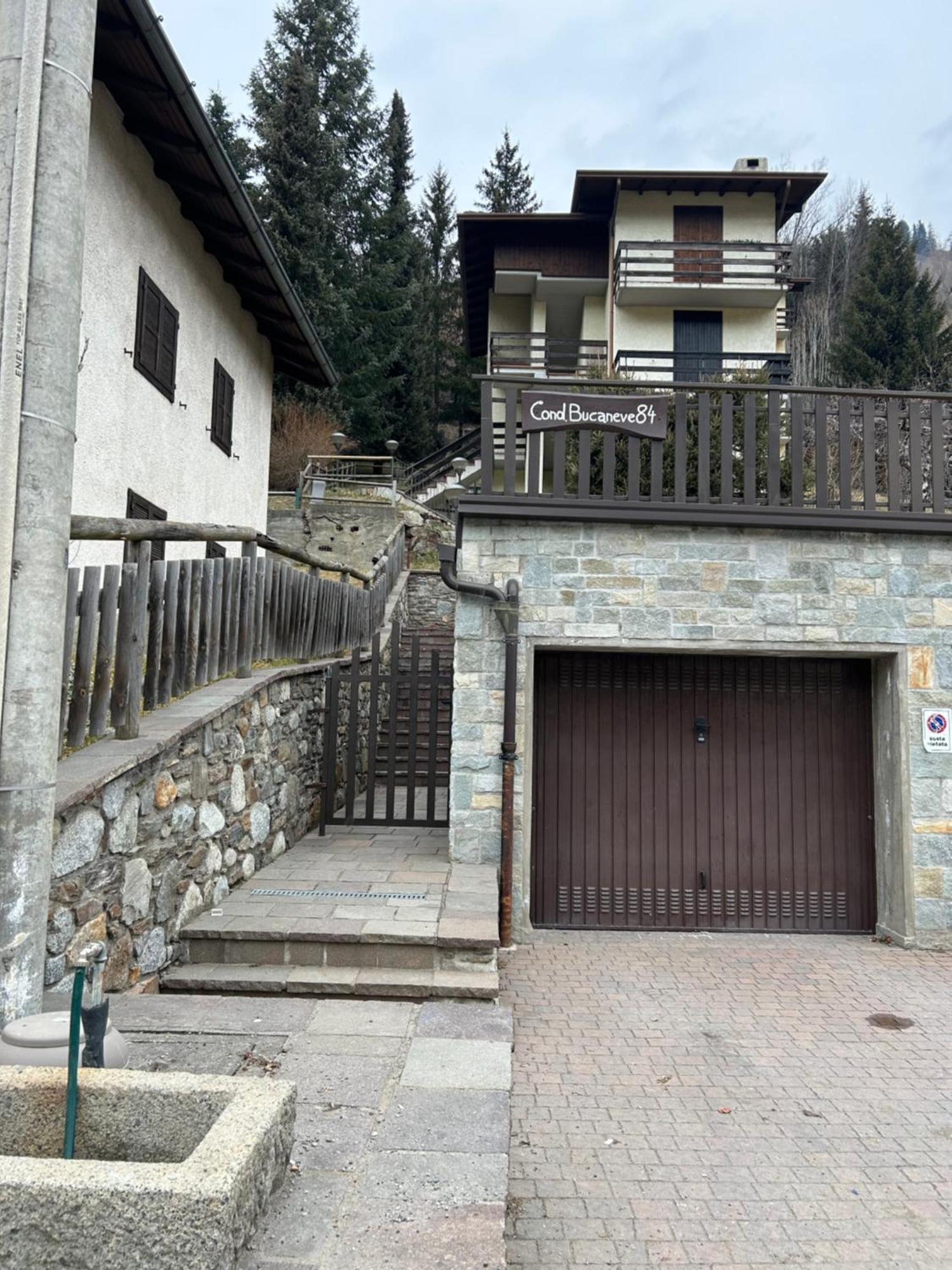 Pontagna Di Temu Palazzina Bucaneve מראה חיצוני תמונה